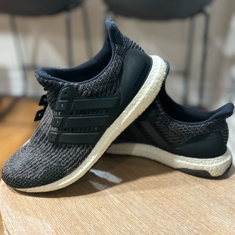 Men’s Adidas Ultra Boost 3.0 grey and black